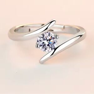 S925 Silver Simple Generous Zircon Ring.